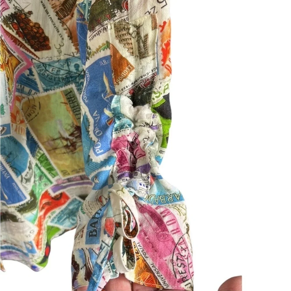 Like New John Mark Travel Postage Ruched Sleeve
Wired Collar Top Size Large - Picture 3 of 8